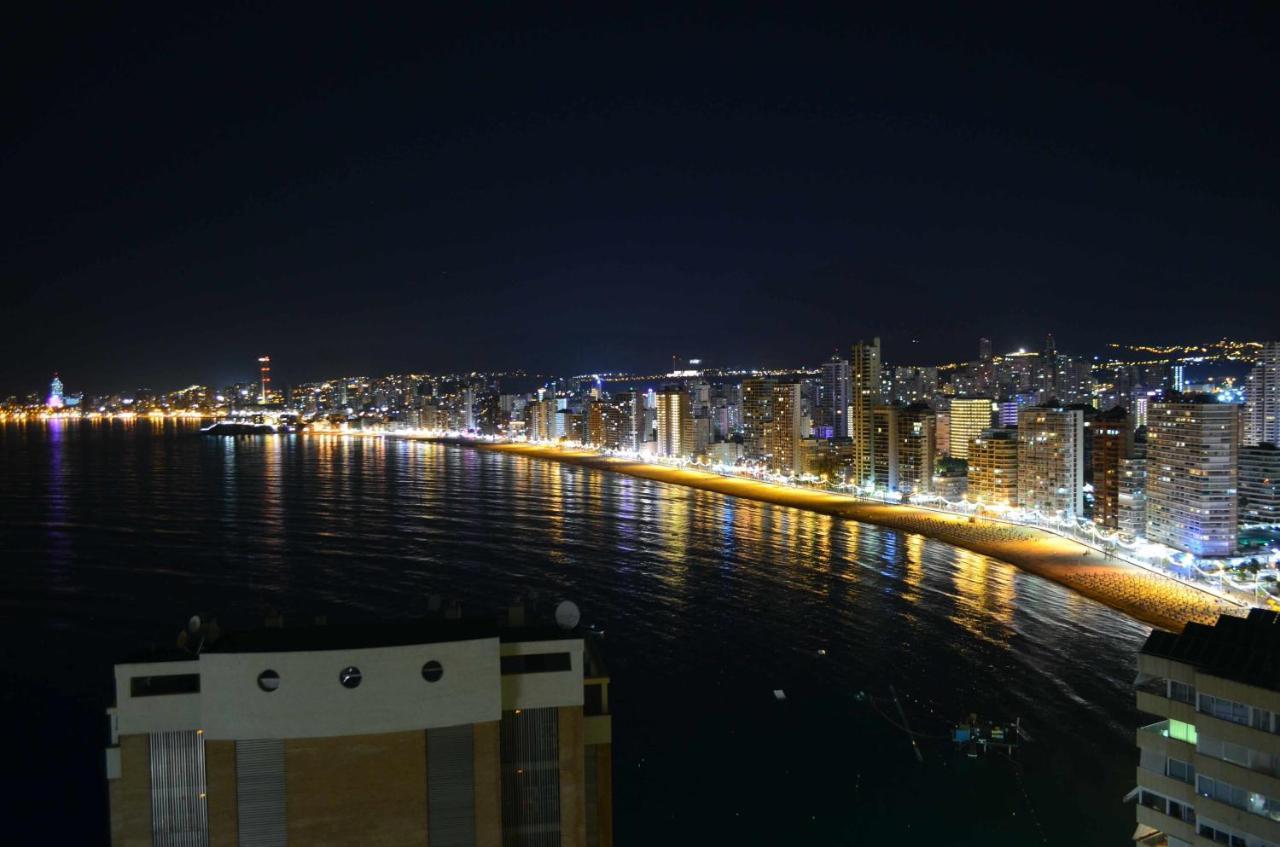 Apartamento El Faro De بينايدورم المظهر الخارجي الصورة